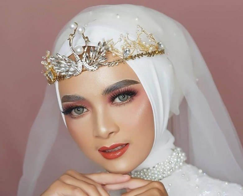 Meriahkan Acara dengan Rias Pengantin Cilacap yang Menawan